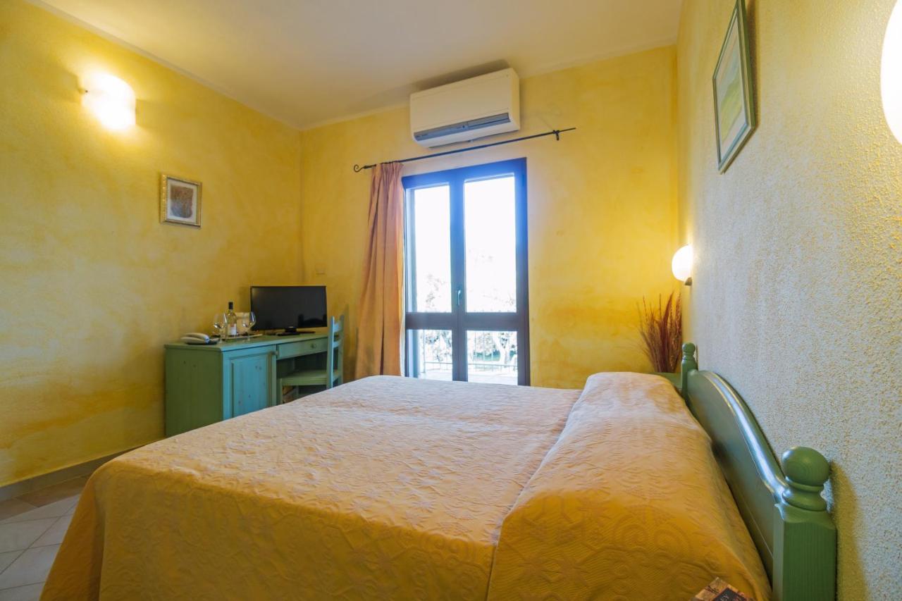 فندق Residenza Gli Ontani أروسييْ المظهر الخارجي الصورة